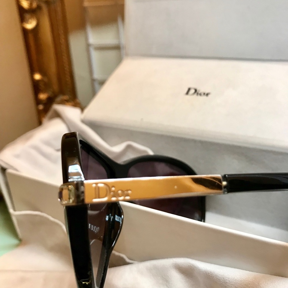 Sunglasses 🕶 Dior original - Picture 3 of 5